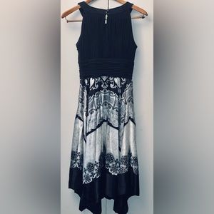 Signature by Sangoroa Dress. Size 8.